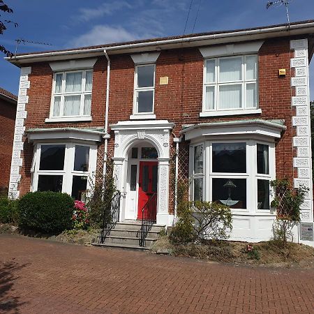 Madison House Panzió Southampton Kültér fotó
