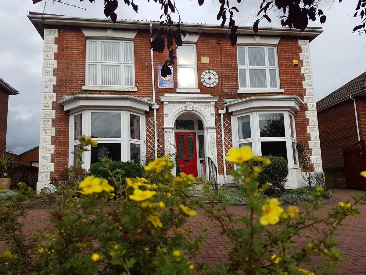 Madison House Panzió Southampton Kültér fotó