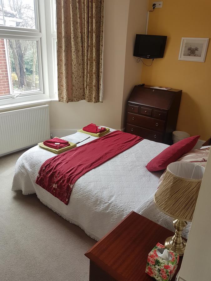 Madison House Panzió Southampton Kültér fotó